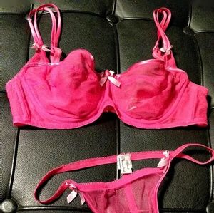 💗 Fuschia Agent Provocateur lingerie set 🎀